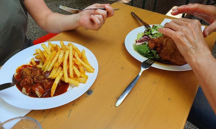 Uferstüble Biergarten